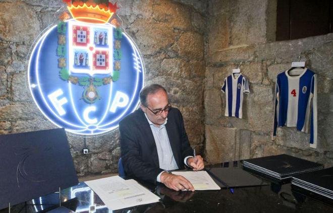 仍然漫长 仍然漫长